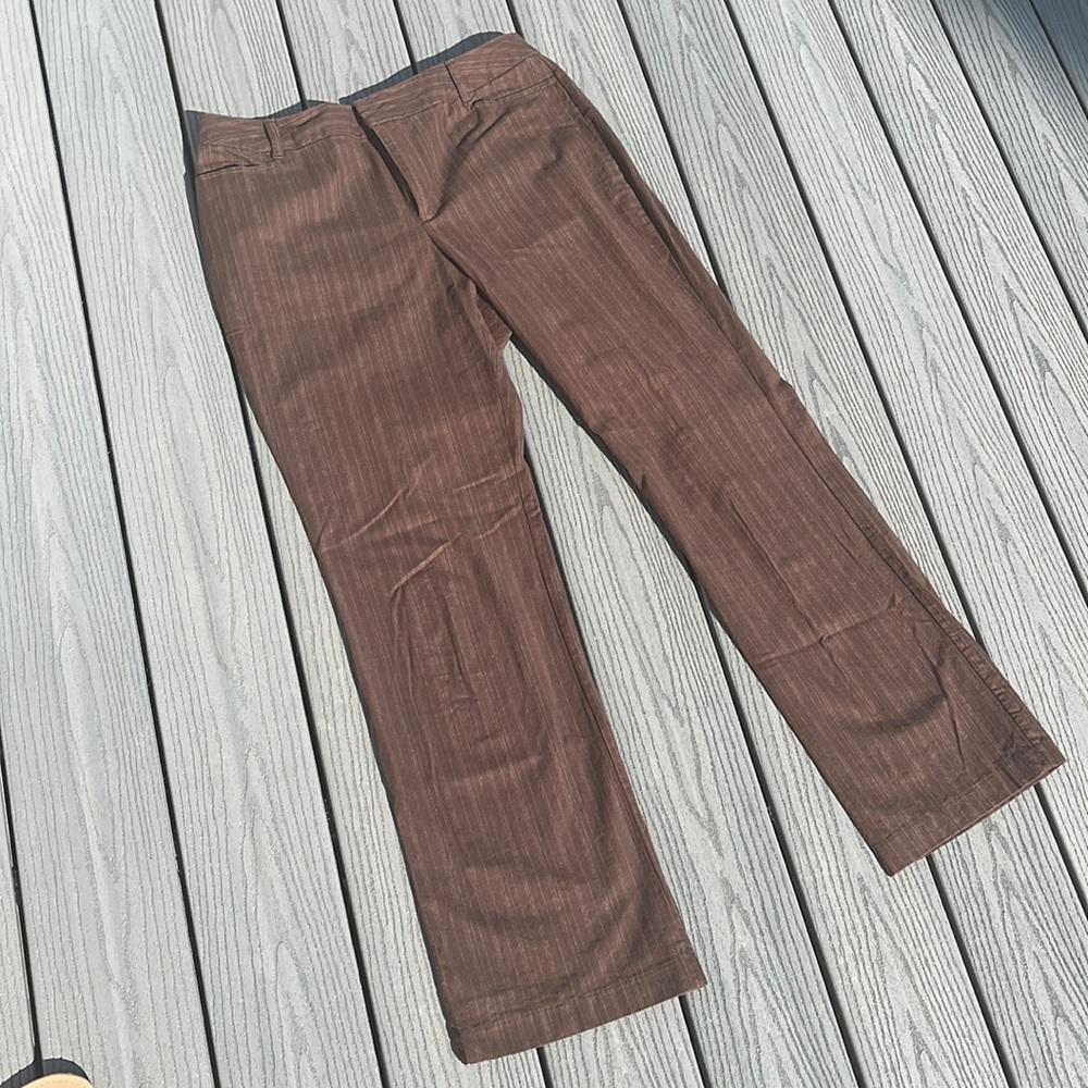 ❄️ Dark Brown Pants with Cream Pinstripes